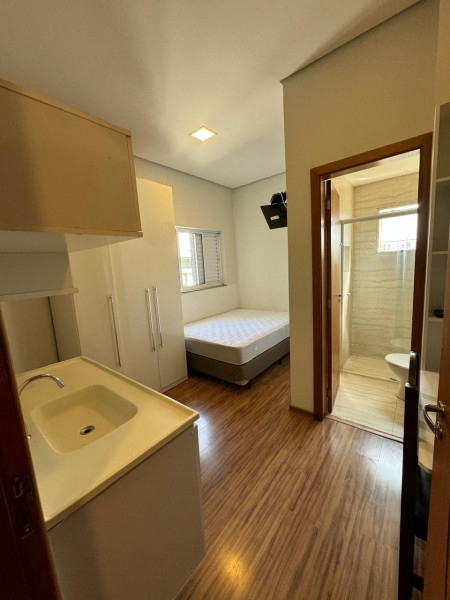 Imagem 1 da galeria do anúncio: KITNET INDIVIDUAL - VILA MARIANA - 200m do METRÔ ANA ROSA