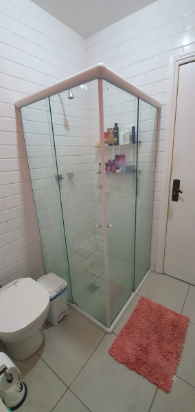 Imagem 11 da galeria do anúncio: Quarto amplo e charmoso c/ varanda na Tijuca, perto do metrô