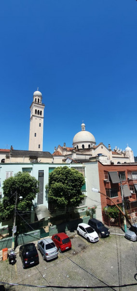 Imagem 8 da galeria do anúncio: Quarto amplo e charmoso c/ varanda na Tijuca, perto do metrô