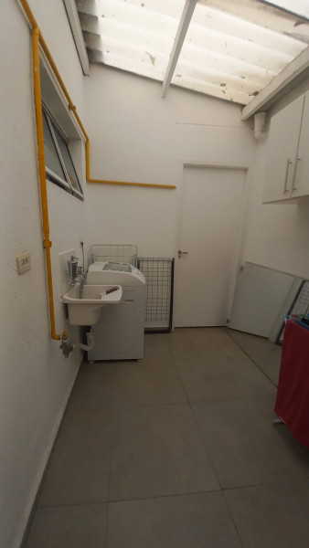 Imagem 19 da galeria do anúncio: República Espaço Jovem - FEMININA