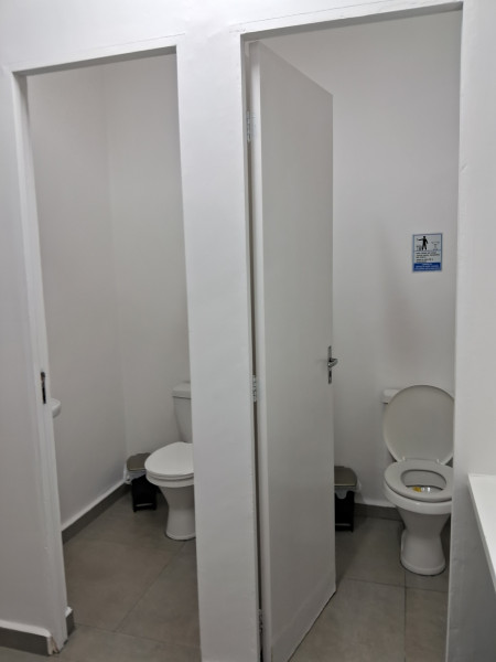 Imagem 18 da galeria do anúncio: República Espaço Jovem - FEMININA