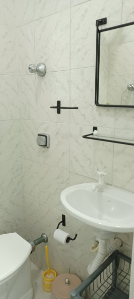 Imagem 3 da galeria do anúncio: Pequena suíte a 800m do metrô Vila Madalena