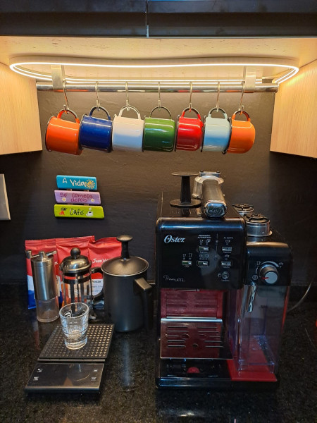 Imagem 7 da galeria do anúncio: Alugo quarto-Bonfim/ Alquiler de habitación/ Renting a room