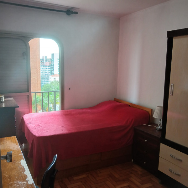 Imagem 4 da galeria do anúncio: Quarto inteiro, mobiliado, em belo ap. no Jardim Paulista!