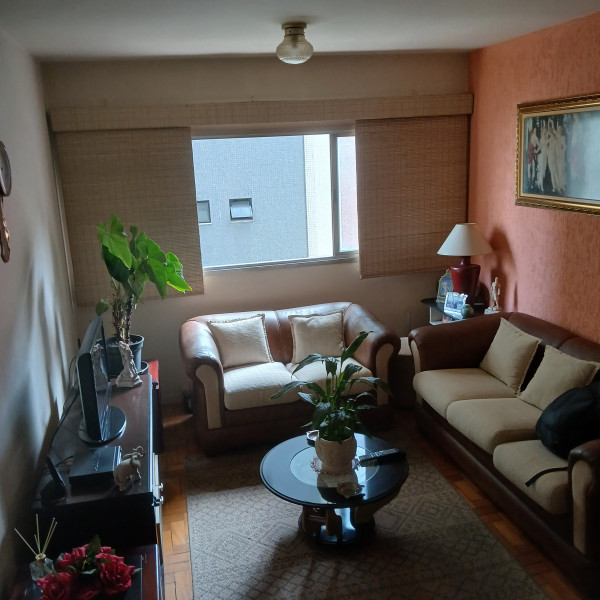 Imagem 3 da galeria do anúncio: Quarto inteiro, mobiliado, em belo ap. no Jardim Paulista!