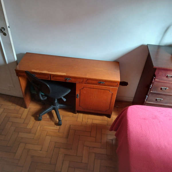 Imagem 6 da galeria do anúncio: Quarto inteiro, mobiliado, em belo ap. no Jardim Paulista!