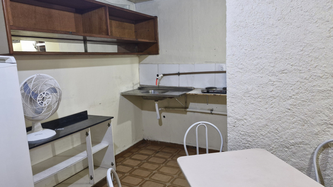 Imagem 6 da galeria do anúncio: Kitnet completa - Diária R$180 até 3 pessoas