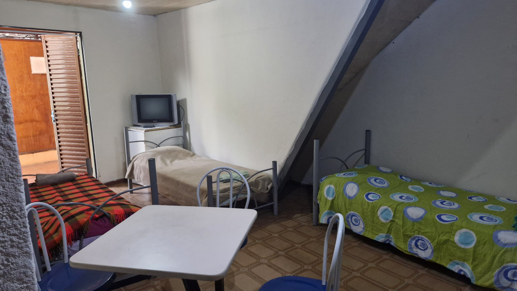 Imagem 2 da galeria do anúncio: Kitnet completa - Diária R$180 até 3 pessoas