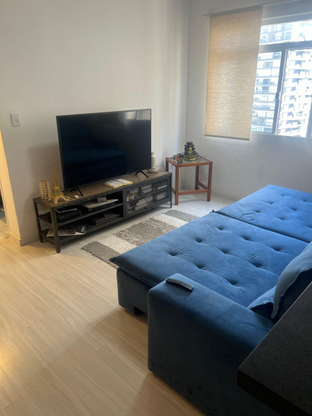 Imagem 5 da galeria do anúncio: R Oscar Freire / Metro  - Quarto em lindo apartamento