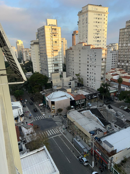 Imagem 14 da galeria do anúncio: R Oscar Freire / Metro  - Quarto em lindo apartamento