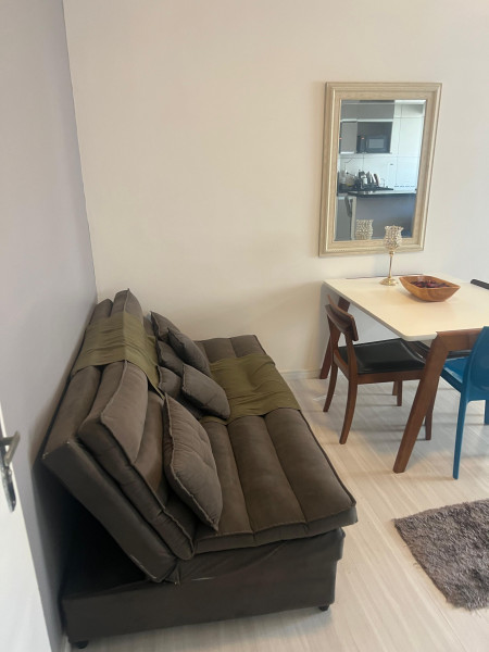 Imagem 6 da galeria do anúncio: R Oscar Freire / Metro  - Quarto em lindo apartamento