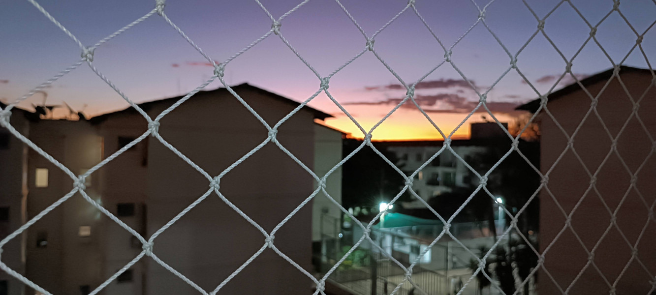 Imagem 1 da galeria do anúncio: Quarto mobiliado para mulheres