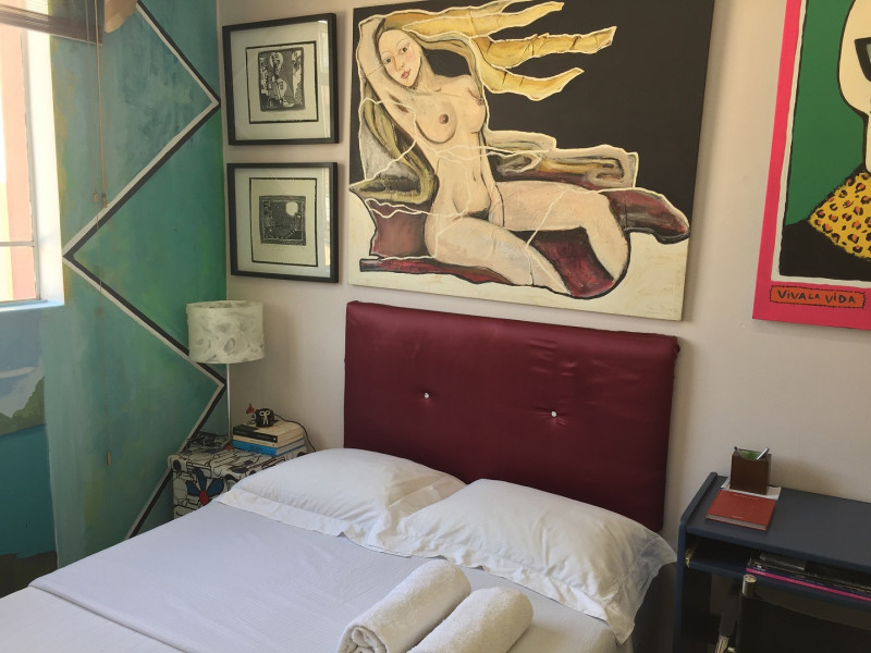 Imagem 3 da galeria do anúncio: Quarto em área nobre e central