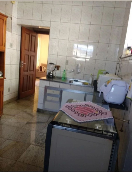 Imagem 6 da galeria do anúncio: Alugo quarto individual feminino no Santa Tereza