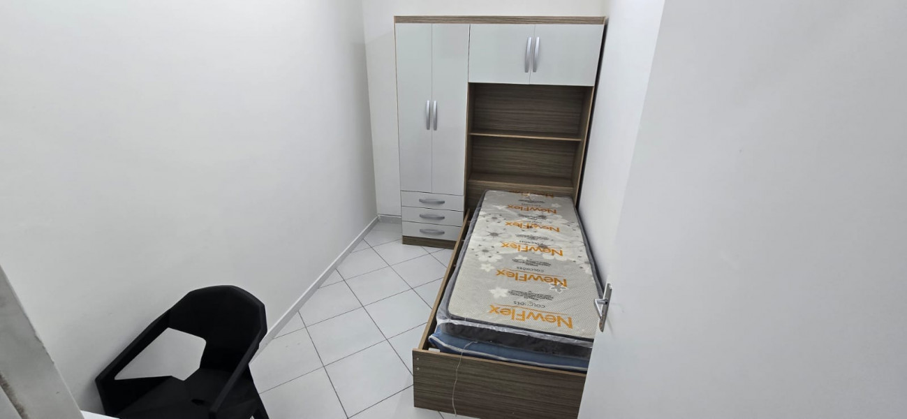 Imagem 3 da galeria do anúncio: Quarto a 1 minuto do metro saúde