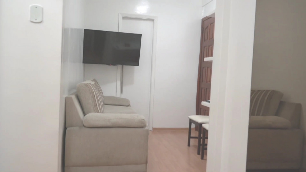 Imagem 7 da galeria do anúncio: QUARTO 04