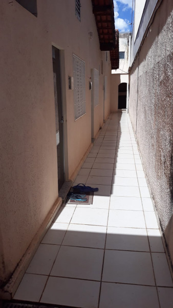 Imagem 3 da galeria do anúncio: Suítes com Cozinha e Lavanderia Compartilhadas