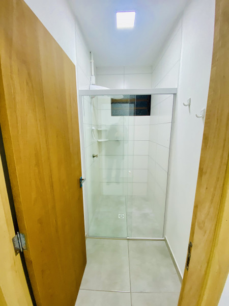 Imagem 11 da galeria do anúncio: Aluga 01 quarto p/ moça c/ contas inclusas