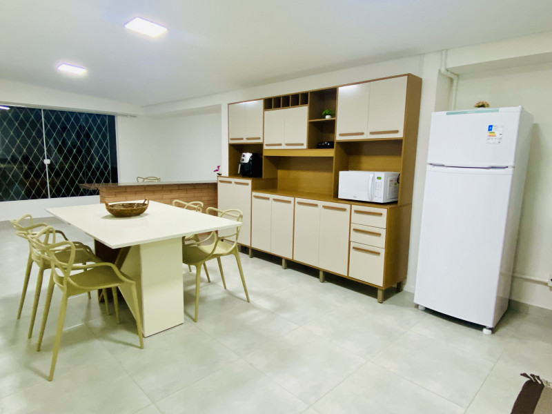 Imagem 12 da galeria do anúncio: Aluga 01 quarto p/ moça c/ contas inclusas