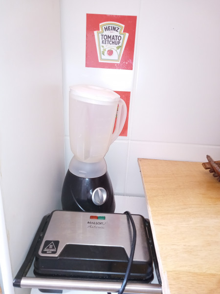 Imagem 17 da galeria do anúncio: Apê mobiliado ,aconchegante e Tranquilo. Próximo à ANP