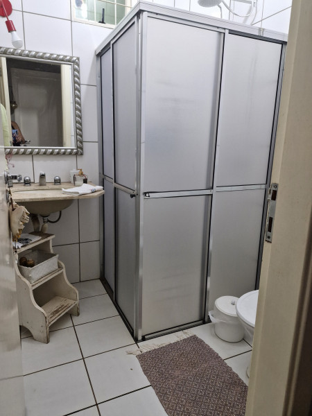 Imagem 10 da galeria do anúncio: Alugo quarto para estudantes e trabalhador - mulheres