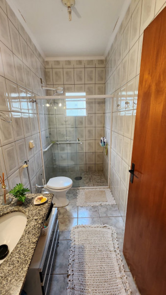 Imagem 14 da galeria do anúncio: Alugo quarto para estudantes e trabalhador - mulheres