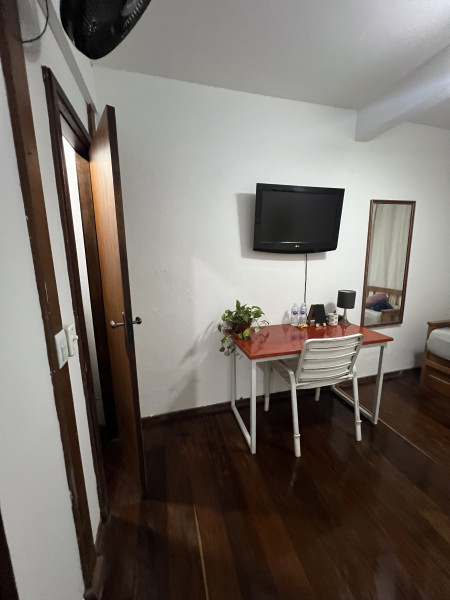 Imagem 2 da galeria do anúncio: Quarto na Barra da Tijuca