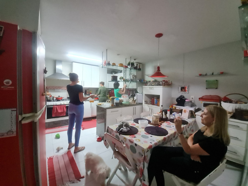 Imagem 9 da galeria do anúncio: apartamento alto padrão só moças