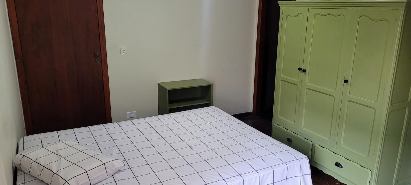 Imagem 5 da galeria do anúncio: PIT STOP: Suíte com Cama de Casal(BanheiroPrivado)