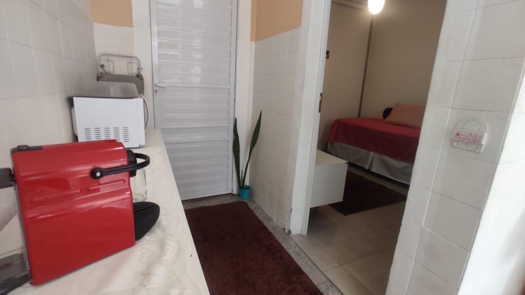 Imagem 6 da galeria do anúncio: QUARTO C/ BANHEIRO PRIVATIVO VILA CRUZ  (CHÁC.STO.ANTONIO)