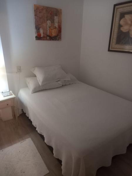 Imagem 7 da galeria do anúncio: Quarto (Estudio) em excelente localização