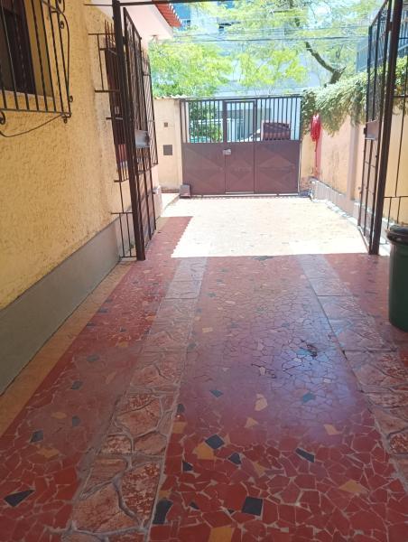 Imagem 4 da galeria do anúncio: Alugo vaga em república