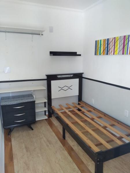 Imagem 1 da galeria do anúncio: QUARTO INDIVIDUAL P/ HOMENS {Q32}