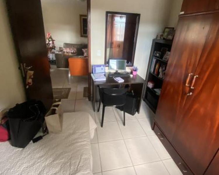 Imagem 11 da galeria do anúncio: Quartos para estudante ou profissional em Curitiba