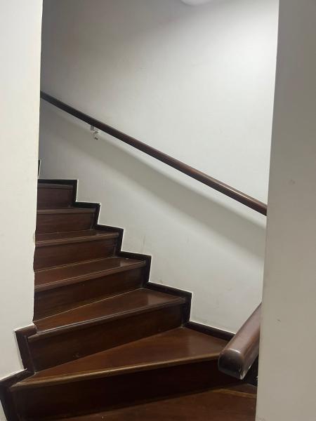 Imagem 10 da galeria do anúncio: Quarto grande Asa Sul