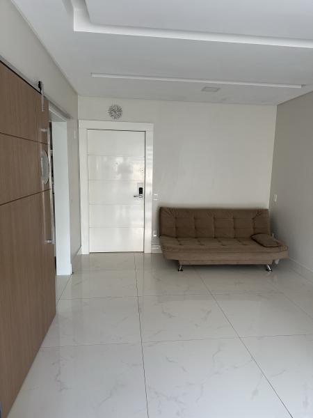 Imagem 11 da galeria do anúncio: Quarto banheiro privativo no Leblon