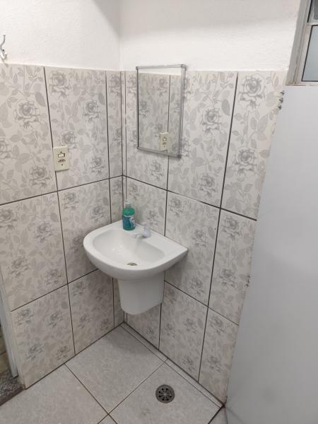 Imagem 17 da galeria do anúncio: Quarto amplo em casa ao lado do Shopping Morumbi