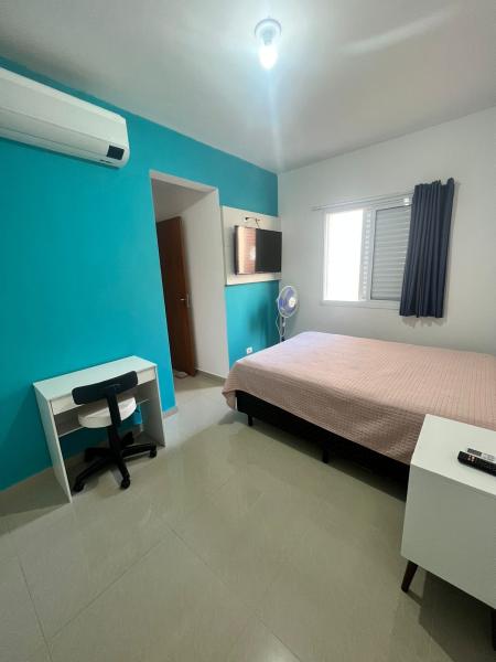 Imagem 2 da galeria do anúncio: quarto e banheiro  1 pessoa