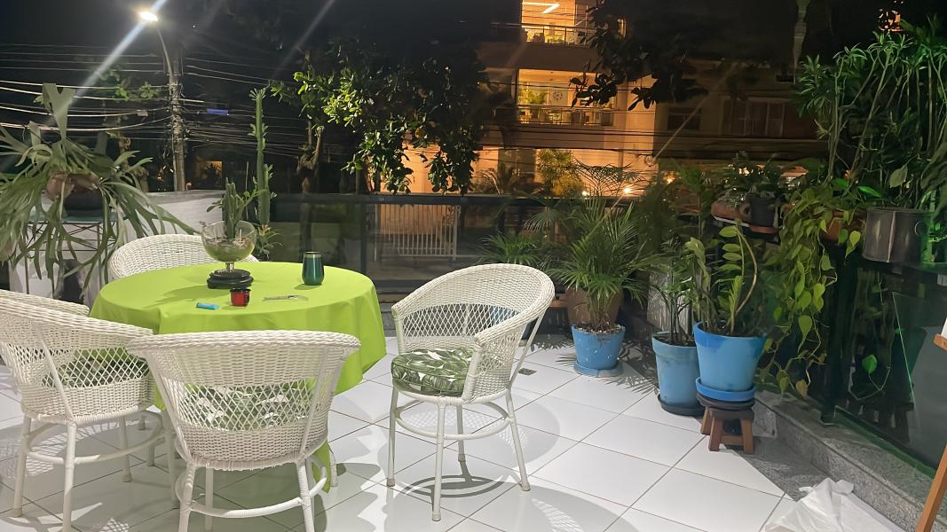 Imagem 4 da galeria do anúncio: lindo quarto acochegante so para moças