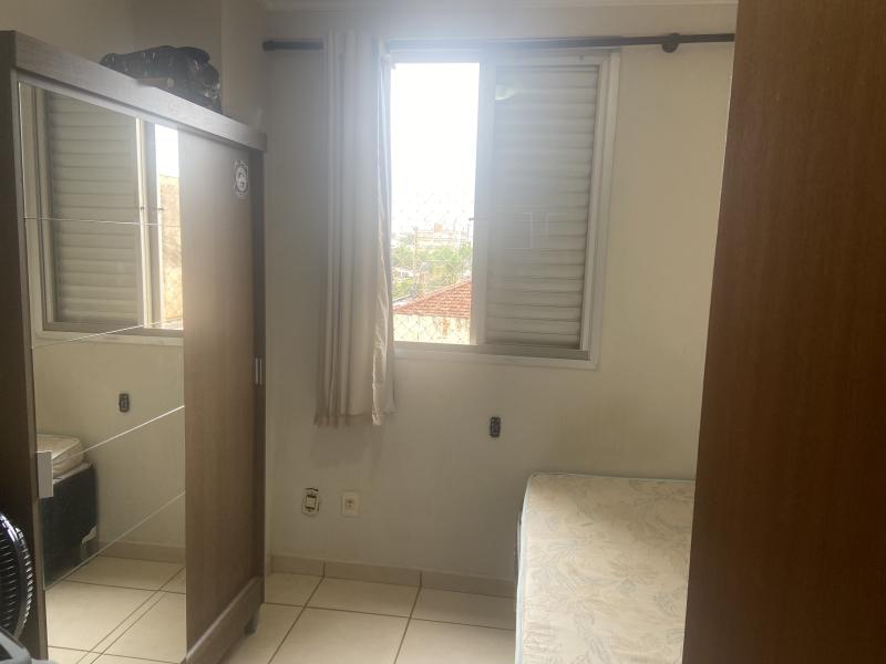 Imagem 1 da galeria do anúncio: Quarto feminino individual, sem mobília no Boa Vista.