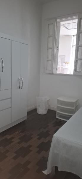 Imagem 10 da galeria do anúncio: Alugo um quarto em minha residência de preferência estudante