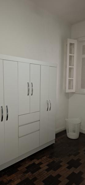 Imagem 11 da galeria do anúncio: Alugo um quarto em minha residência de preferência estudante