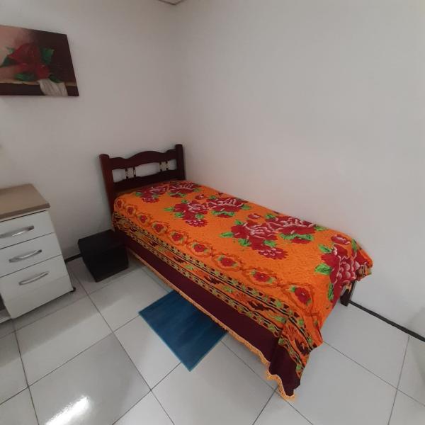 Imagem 1 da galeria do anúncio: ALUGO QUIT. - MOBILIADO