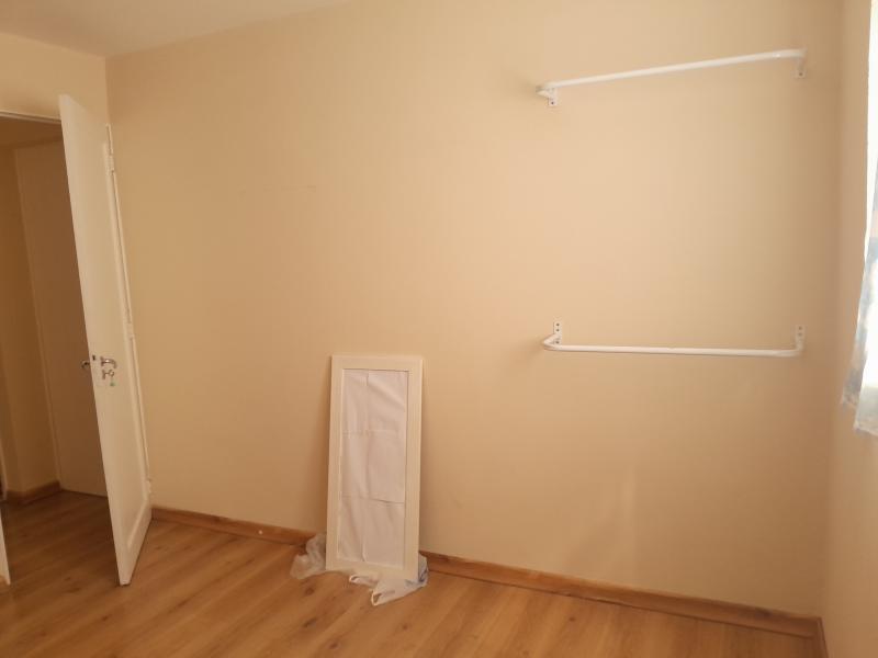 Imagem 3 da galeria do anúncio: Quarto no Batel (grande)