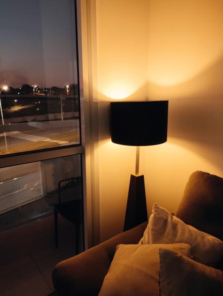 Imagem 1 da galeria do anúncio: Alugo quarto em apartamento.