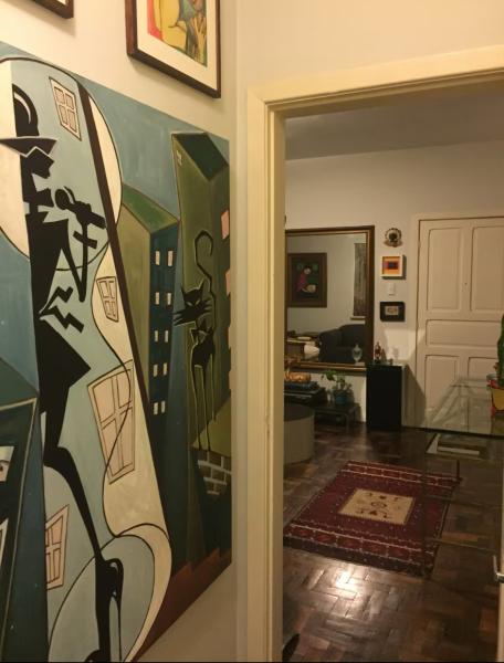 Imagem 2 da galeria do anúncio: Quarto em área nobre e central