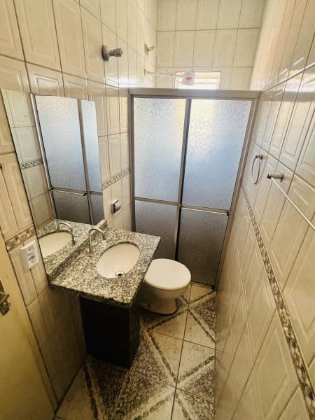 Imagem 4 da galeria do anúncio: suite mibiliada com frigobar