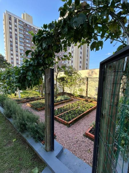 Imagem 14 da galeria do anúncio: Quarto mobiliado - Próximo a PUCRS e UFRGS