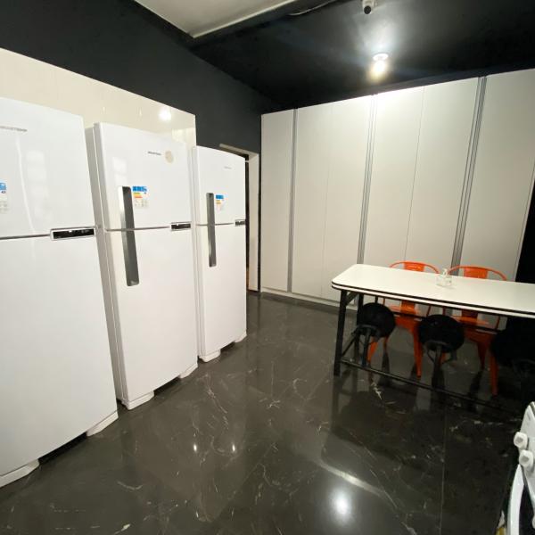 Imagem 11 da galeria do anúncio: STUDIO NA FRENTE DA UFRGS/Centro!