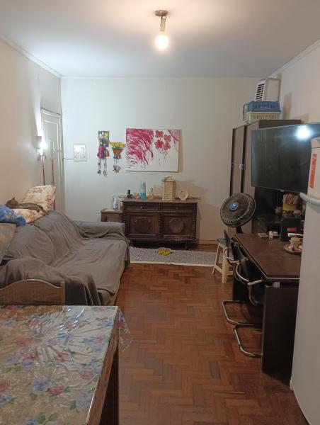 Imagem 3 da galeria do anúncio: Divido 45,00 dia com moça despesas de apartamento mobiliado.